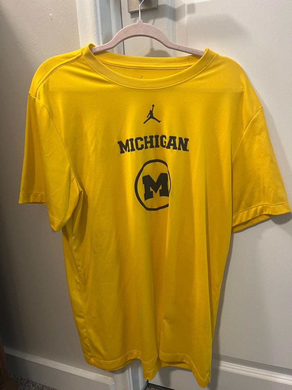 Jordan Dri Fit Michigan Maize Logo Tee - Men